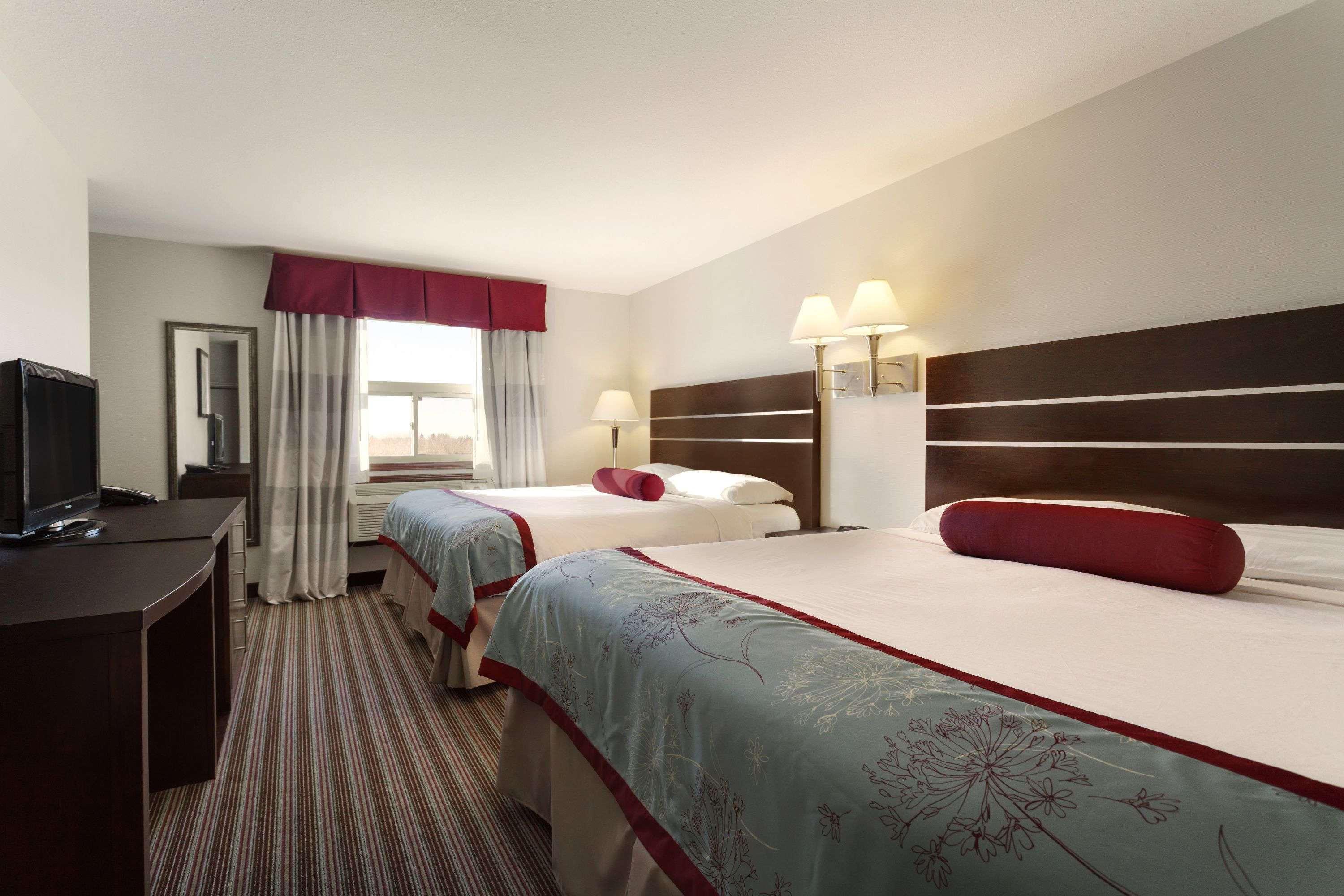 ซูเปอร์ 8 บาย วินด์แฮม ซัสคาทูน เนียร์ ดาวน์ทาวน์ Hotel แซสเกอทูน ภายนอก รูปภาพ